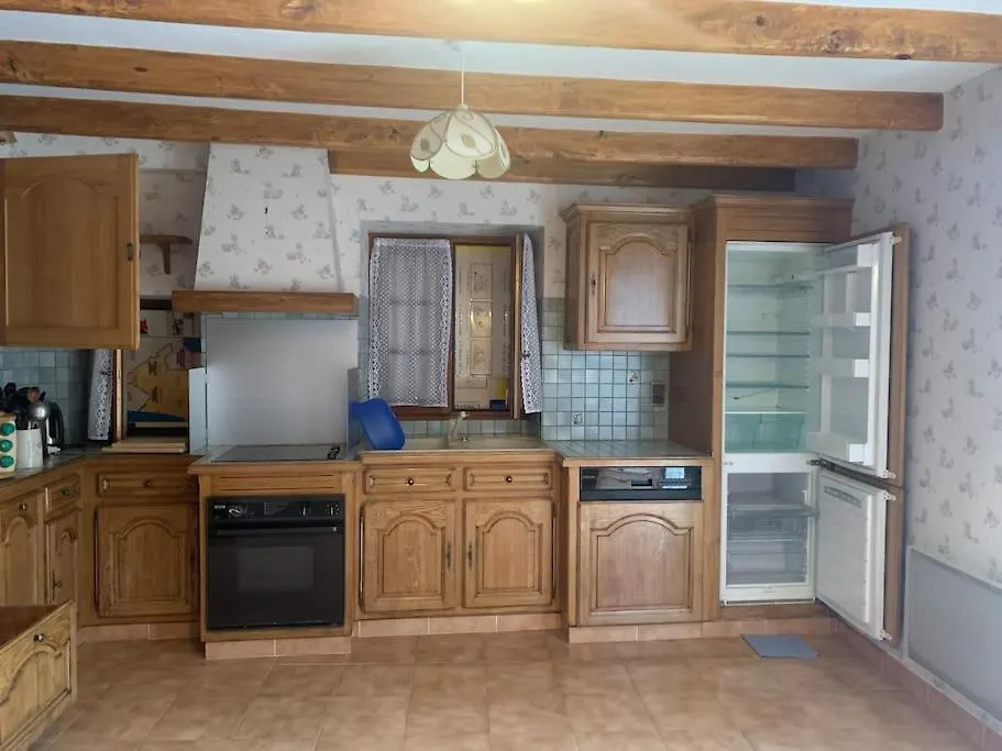 Lovely House In Quiet Hamlet On Banks Of The Lot Saint-Martin-Labouval Francia
