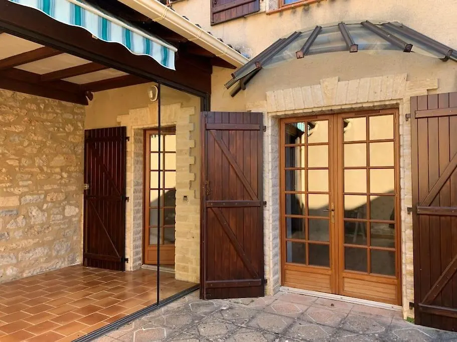 Lovely House In Quiet Hamlet On Banks Of The Lot Saint-Martin-Labouval